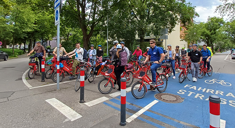 Fachexkursion des  Lehrgangs Rad- und Fußverkehrsplaner*in BW in Lindau und Konstanz